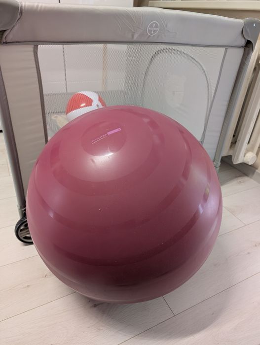 Piłka gimnastyczna 55cm praktycznie nowa