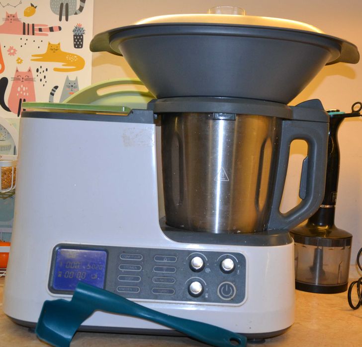 Robot kuchenny Quigg 3320 jak Thermomix