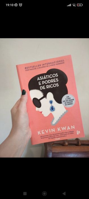 Livro asiáticos e podres de ricos