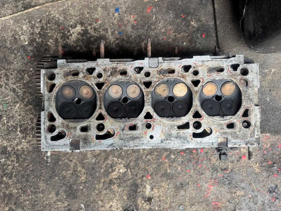 Гбц головка блока Ford Escort, Mondeo 1.8 16V 928M-6090-EJ