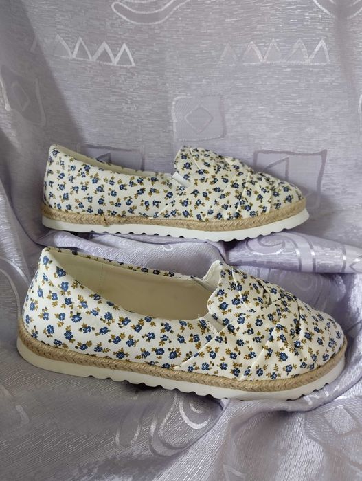 Жіночі білі еспадрильї (туфлі, балетки, лофери)  AVON   розмір 39