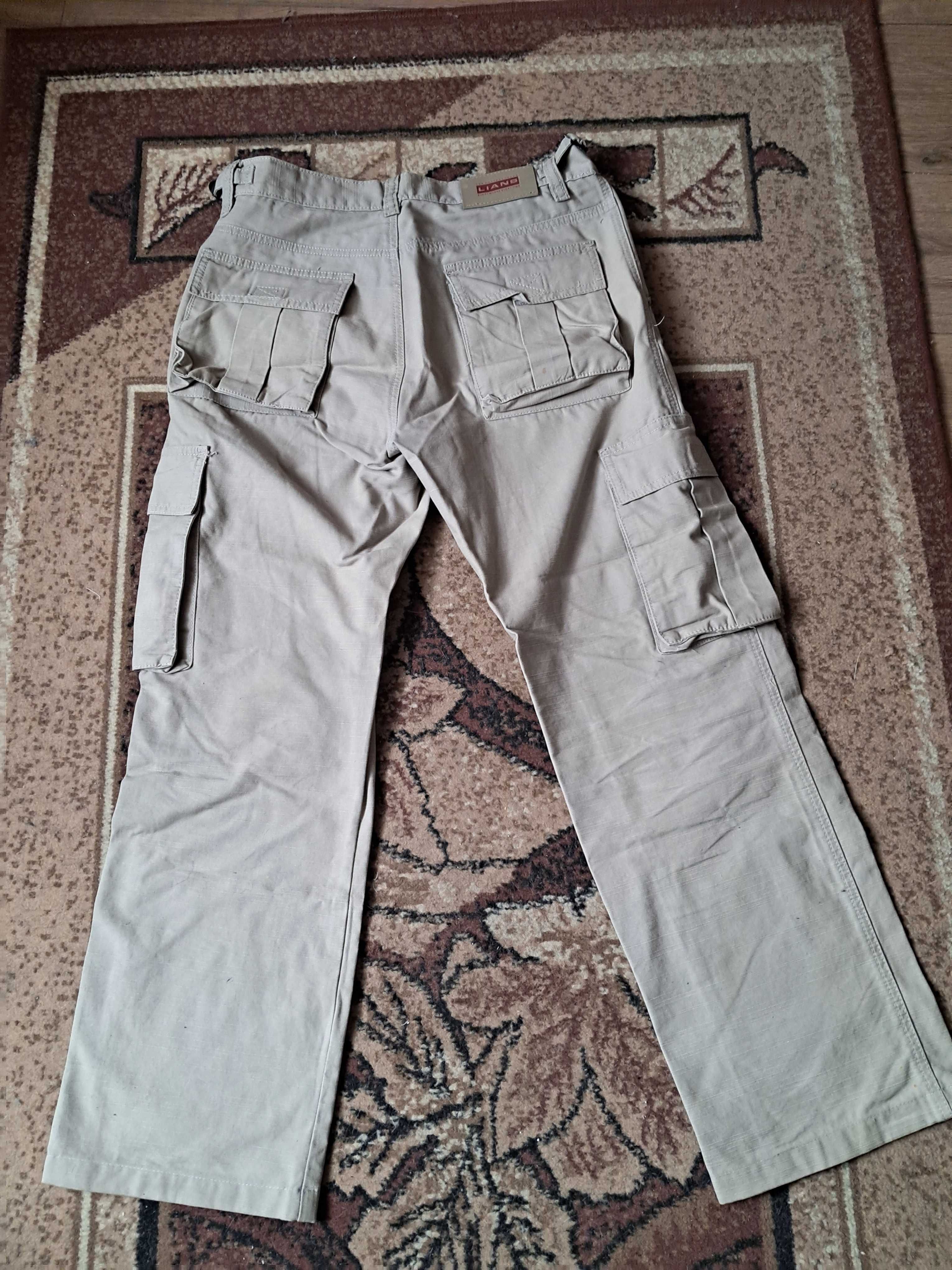 Beżowe bojówki męskie firmy Lians Jeans, rozm. L (nowe)