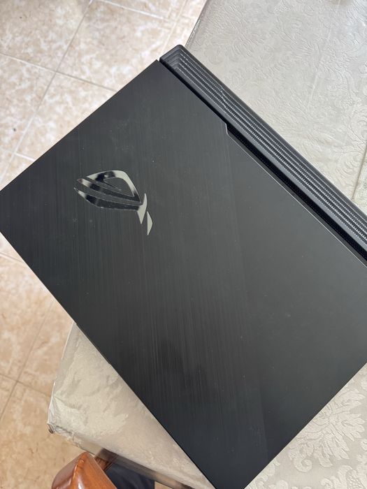 Portátil Gaming ASUS ROG Strix G15