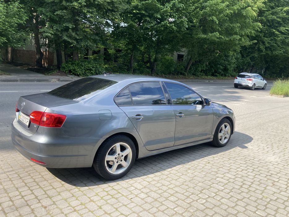 Фольсваген джета 6