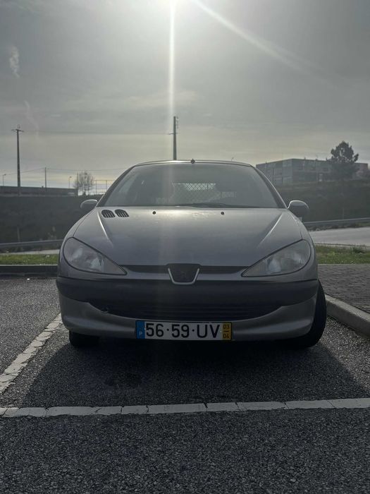Peugeot 206 1.4 2003. €2950