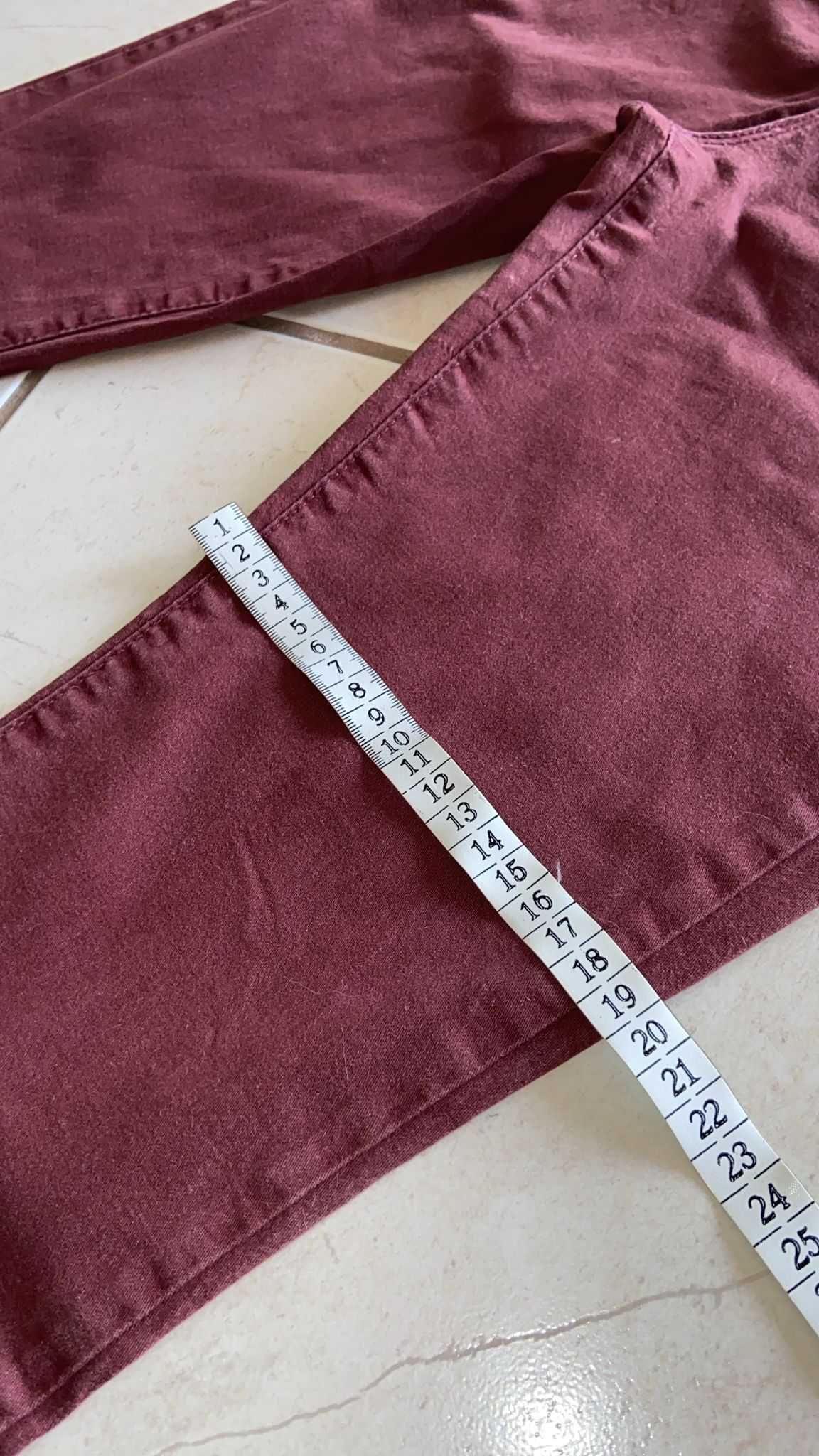 Lefties Women's Denim Pants in Burgundy