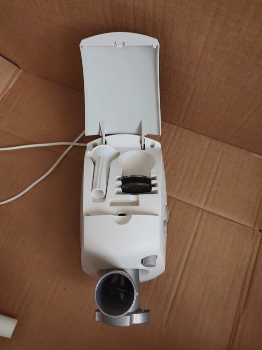 Електром'ясорубка Moulinex HV8