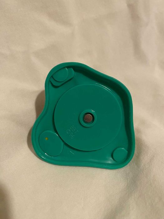 Polly Pocket Rides n Surprises Fun Fair Tea Cup Twirler