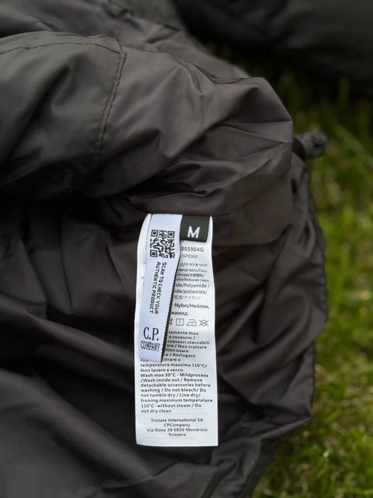 Пуховик CP Company Х Palace