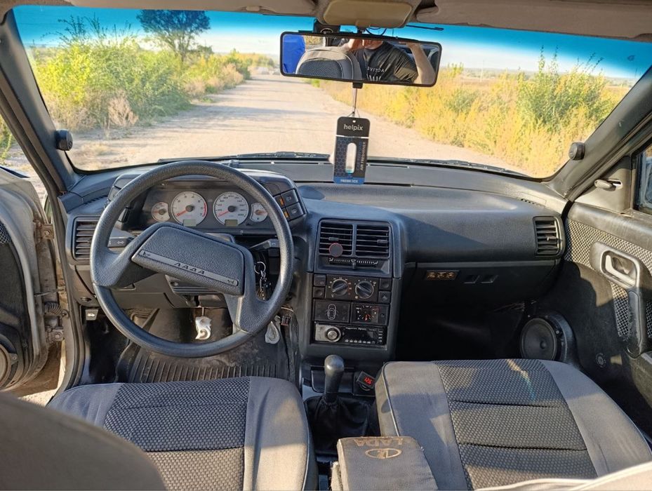 Продам ваз 2110 с переоформлением