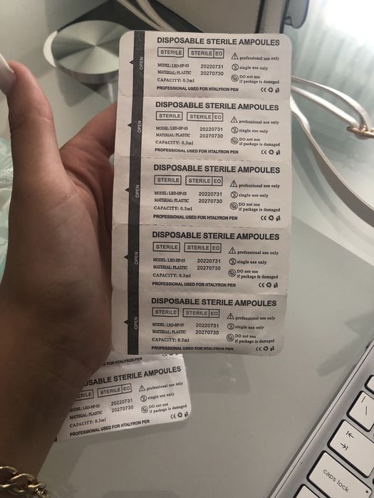 hyaluron pen + seringas + ácido hialuronico