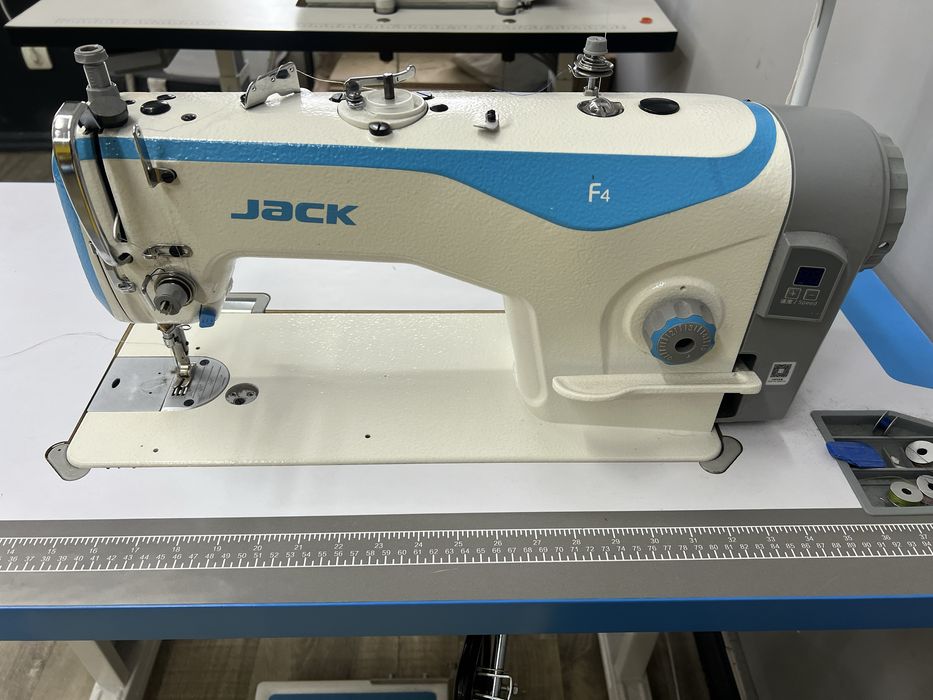 Прямострочка Оверлок швейні машинки