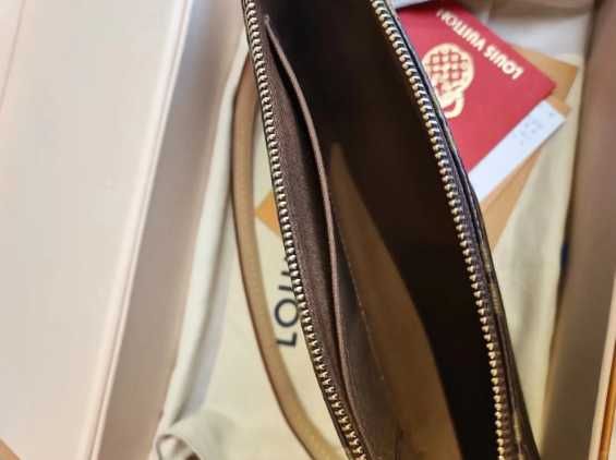 Louis Vuitton Pochette Accessories Monogram