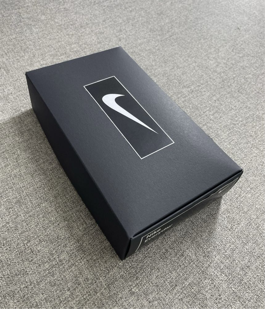 Nike Wysokie Czarne Skarpety Boks 42/46(4 pary)