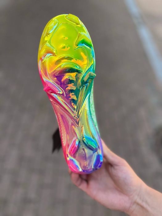 Бутси Найк копочки Nike Air Zoom Mercurial Vapor 16 Elite FG