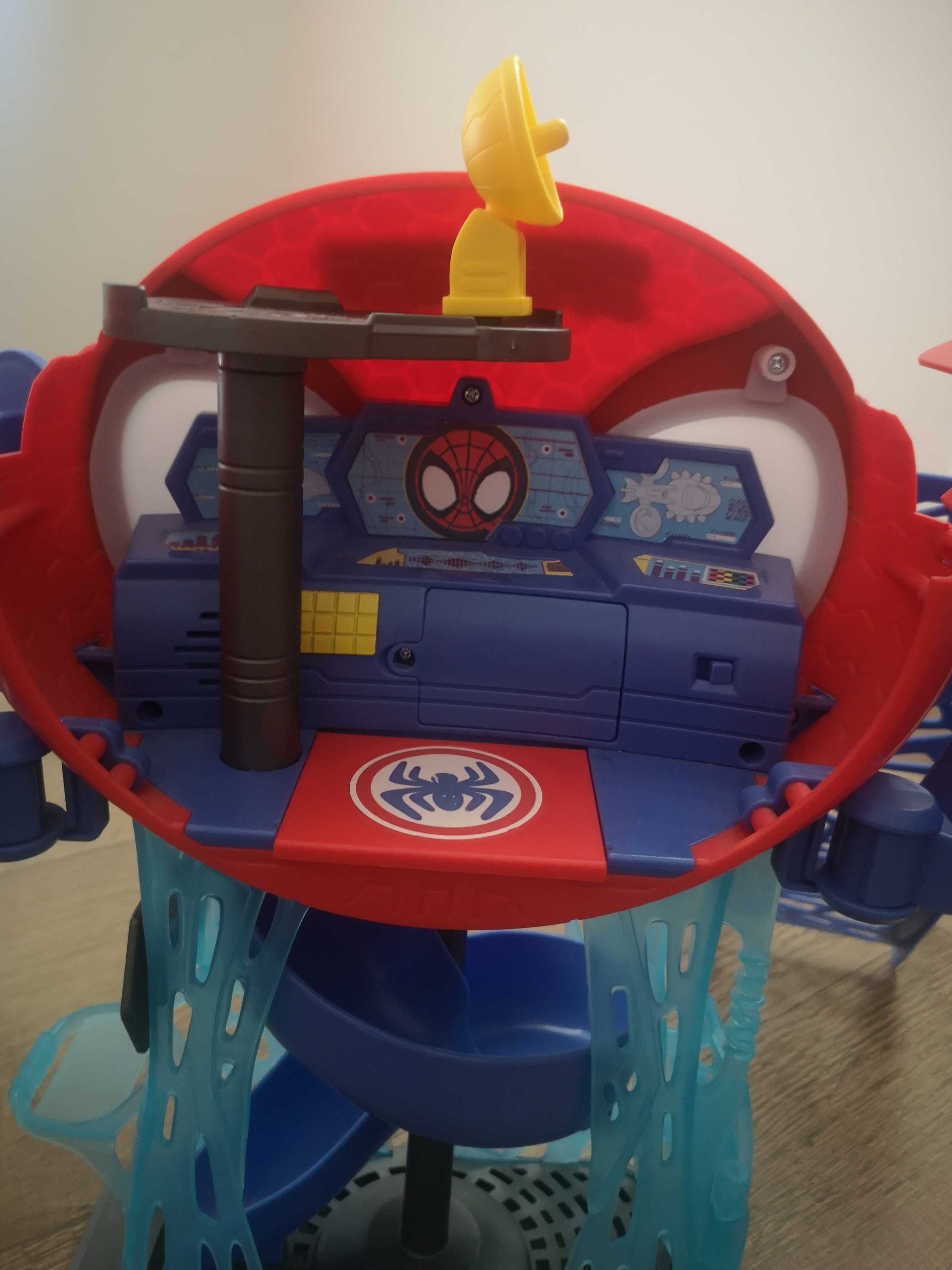 Baza Spiderman Spidey i Superkumple