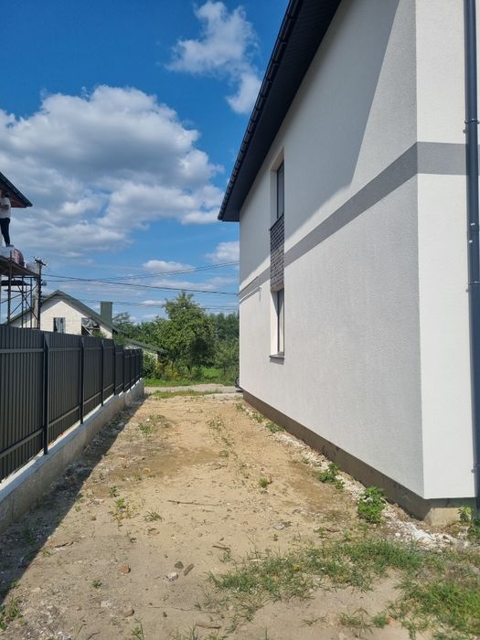 Продаж котедж Рудне готовий біля  Лісу поруч магазини та зупинка