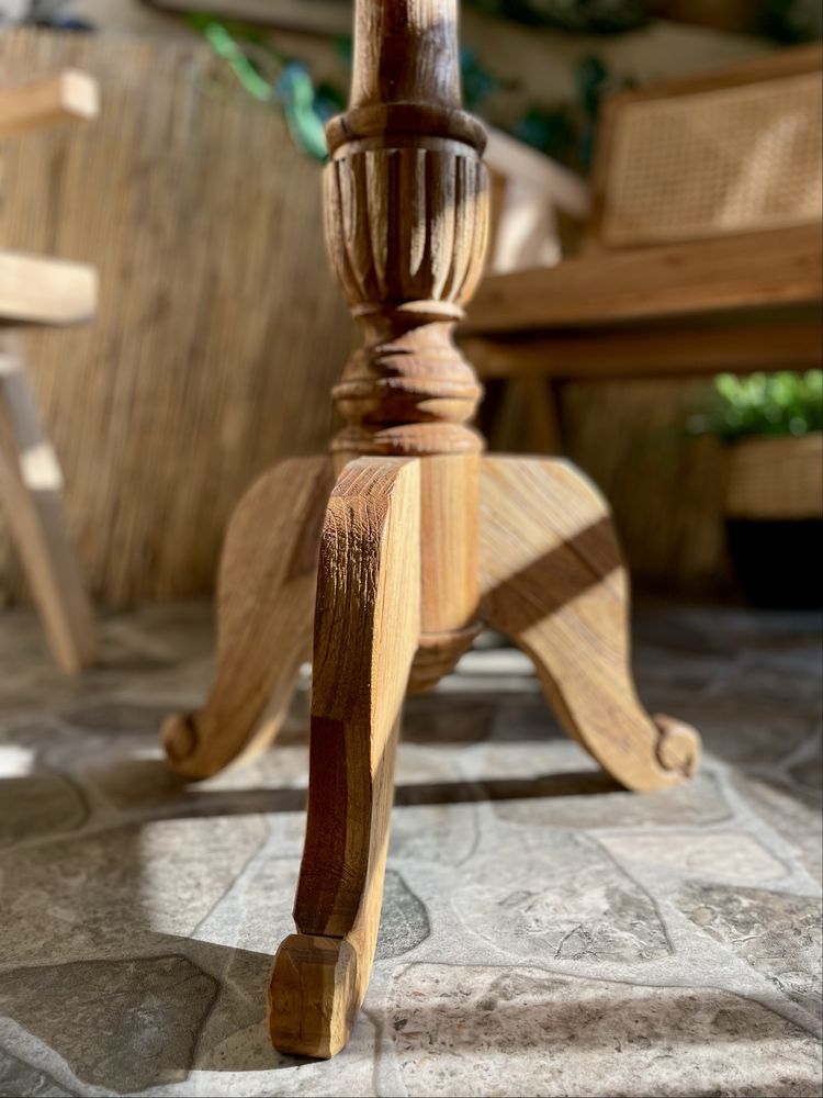 Okragły stolik wysoki stare drewno teak kolonialny ogród salon ludwik