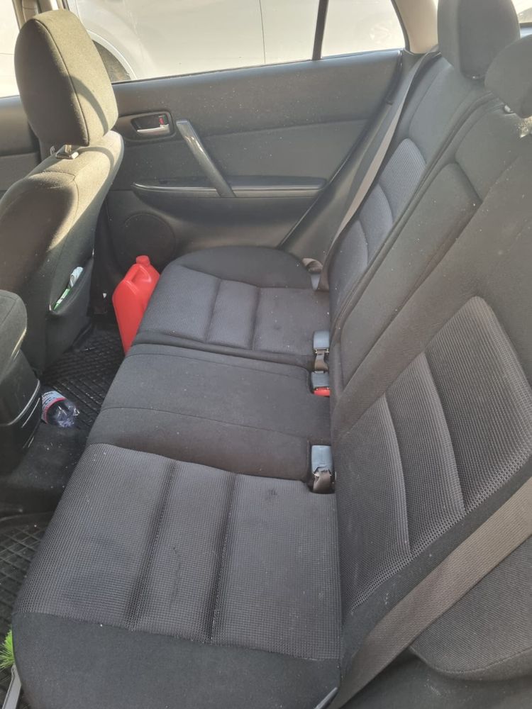 Mazda 6 2006 – Na chodzie, uszkodzona uszczelka pod głowicą