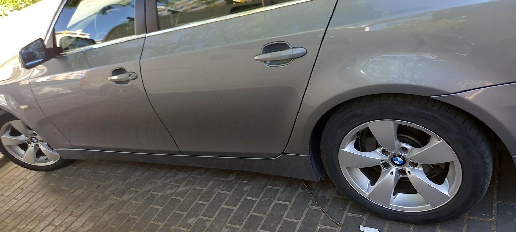 Carrinha 525d automatica