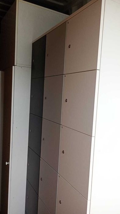 Locker 18 skrytek szafka na dokumenty lockery do biur domu szkoły