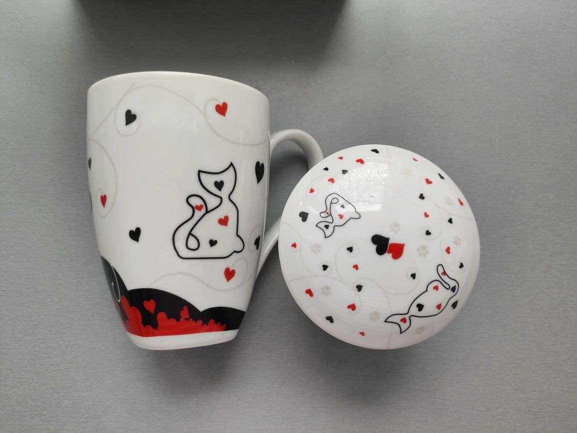 Nowy Kubek w kotki porcelana Bogucice z zaparzaczem