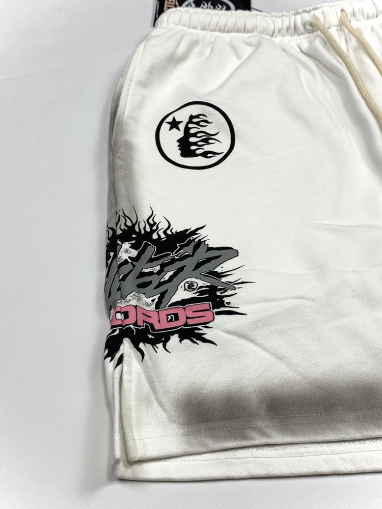 Шорти Hellstar, hellsrar shorts, шорти хелстар