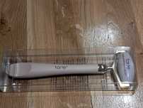 Tarte roller masażer do twarzy