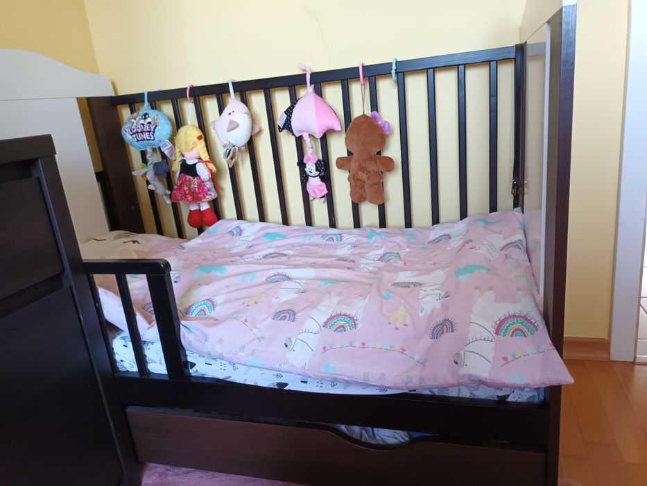 Łóżeczko wraz z materacem 60x120
