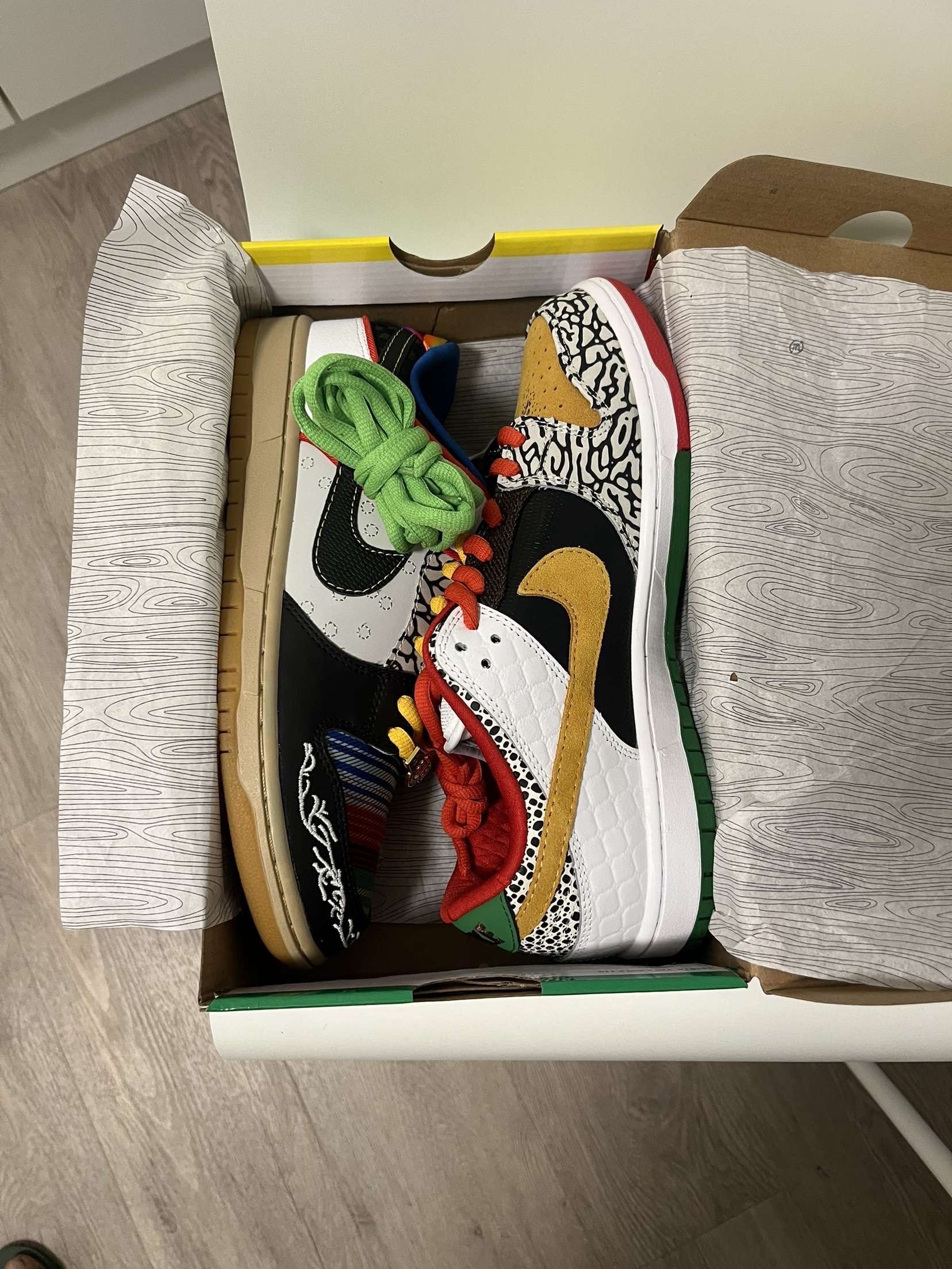 Nike SB Dunk Low ,,Waht The Paul