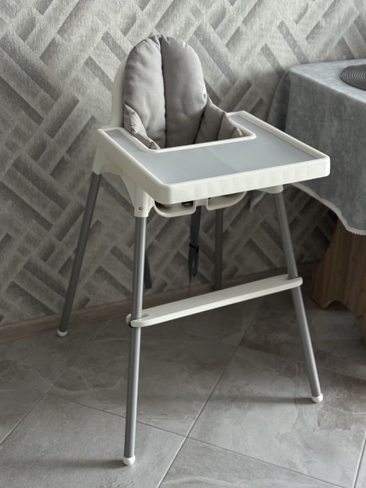Стілець для годування IKEA ANTILOP + підніжка та весь комплект