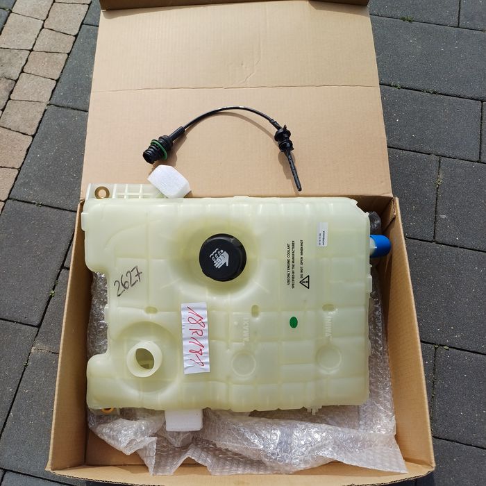 Zbiornik wyrównawczy płynu chłodzącego Renault,Volvo