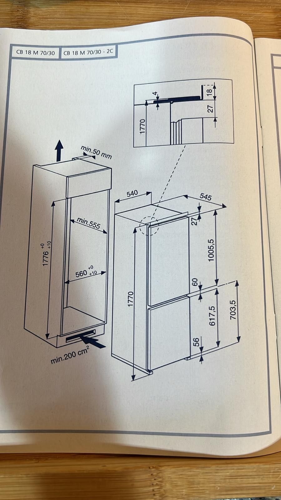 Frigorífico de encastre Whirlpool CB 18 M 70/30 – Excelente estado
