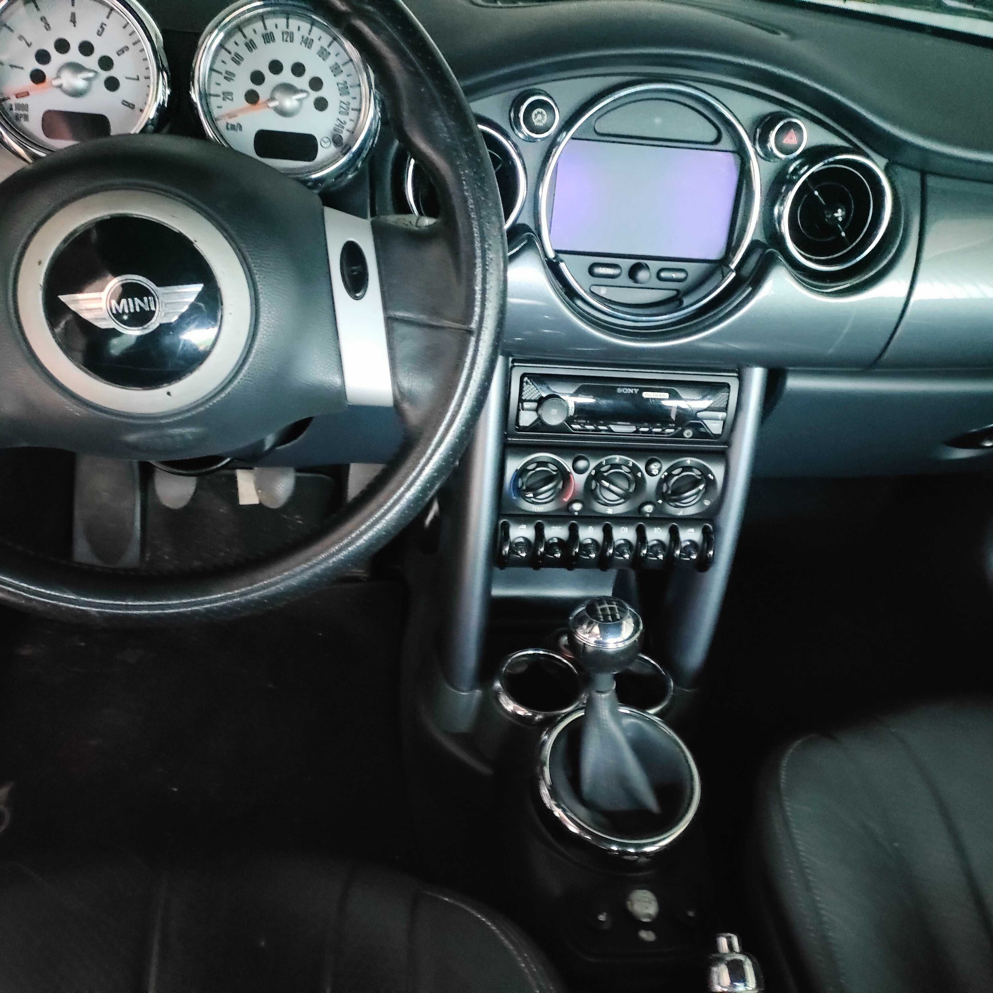 Mini Cooper 1.6 uszkodzona skrzynia biegów