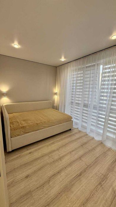 Продаж котеджу неподалік другої лікарні