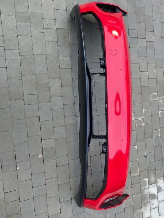 Porsche taycan gts  бампер передній