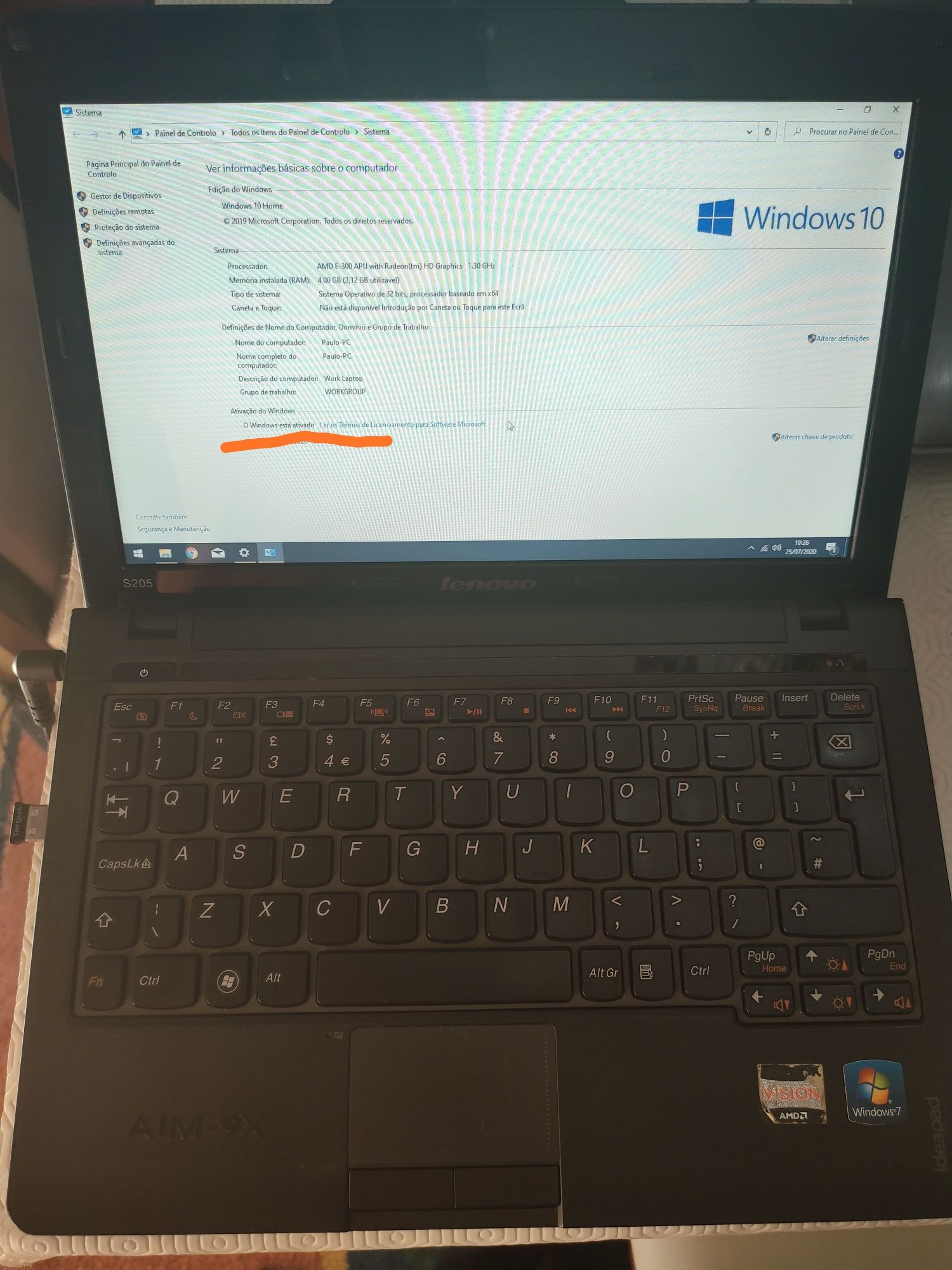 Portátil Lenovo S205 300Gb