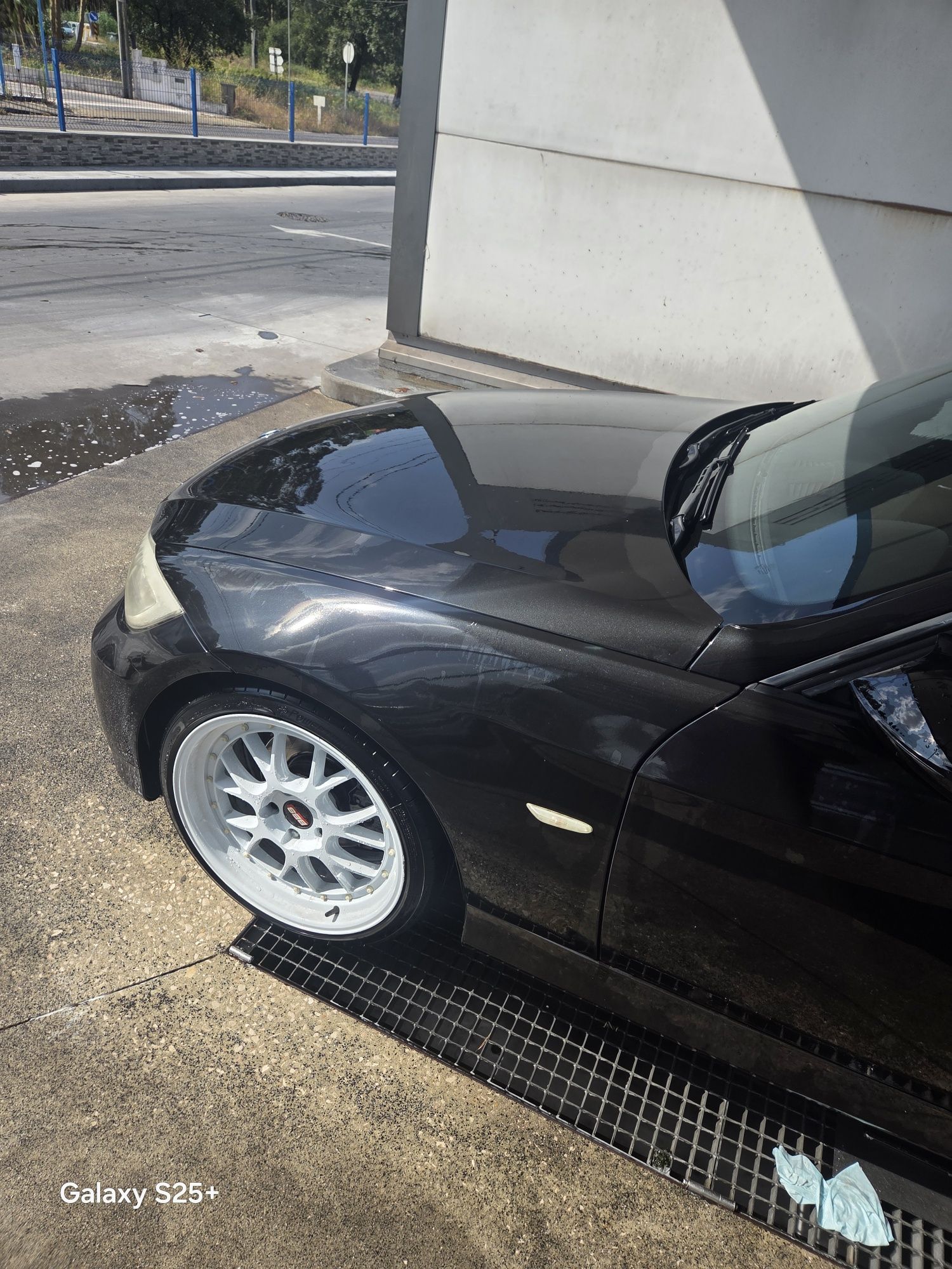 Vendo bmw e90 2005