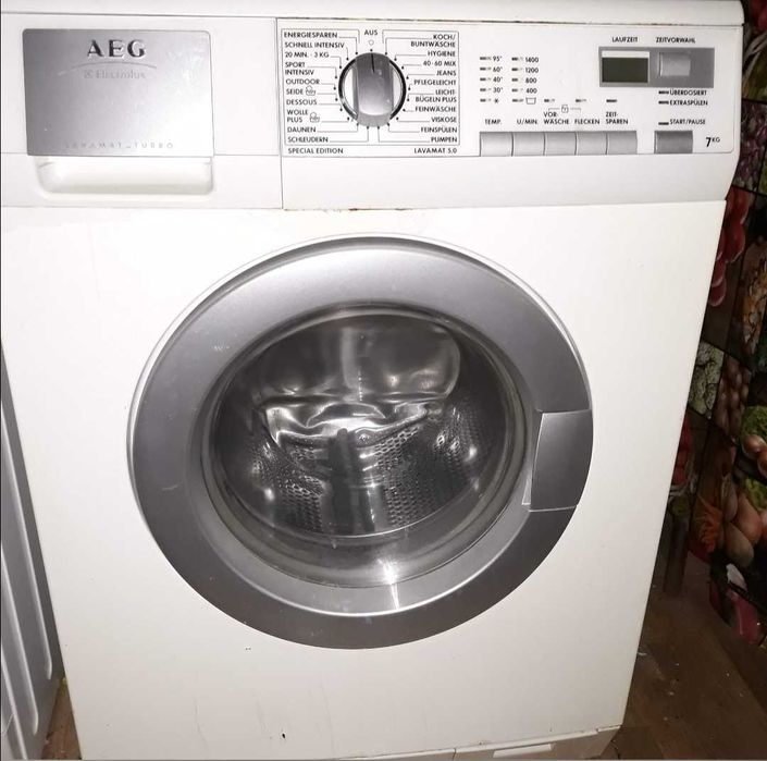 Продам пральну машину.AEG .на.7кг.