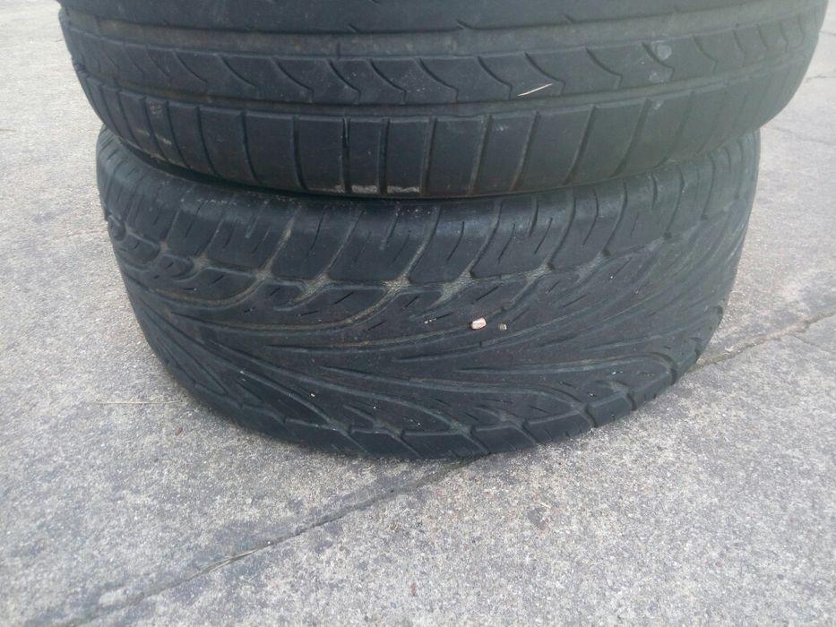 Pneus usados um de cada marca