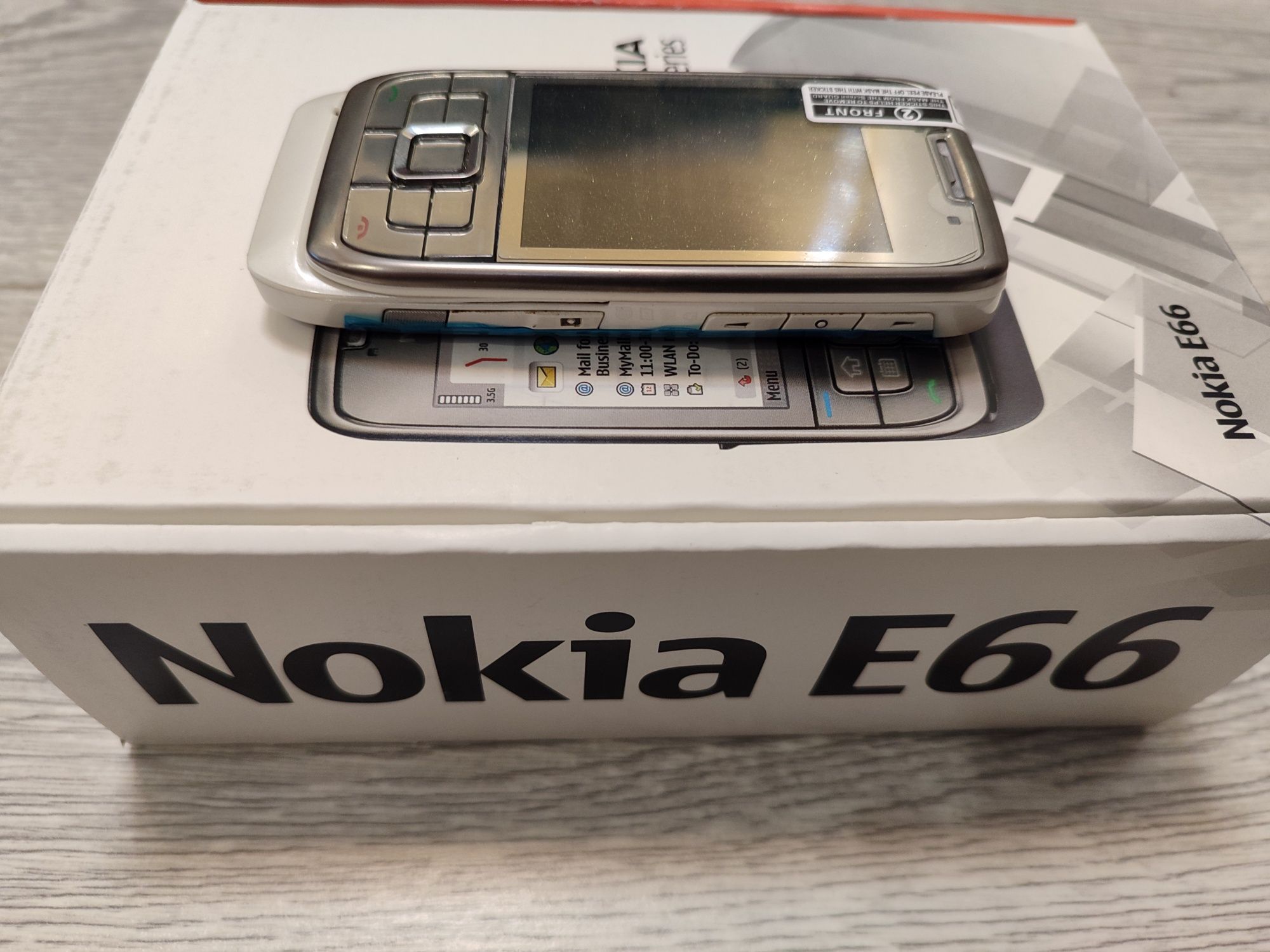 Мобільний телефон Nokia E66 Silver Оригінал