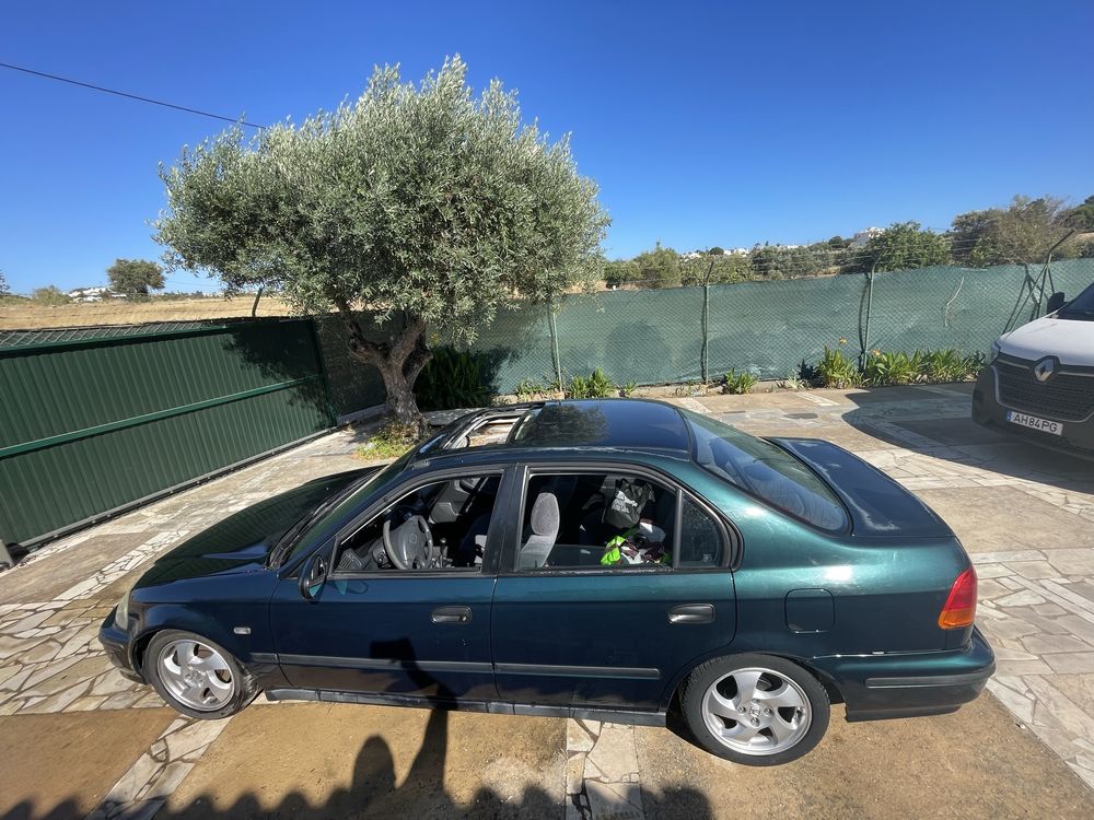 Vendo honda civic 1.5i LS vtec 1996