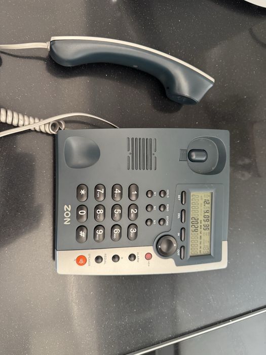 Telefone fixo impecável