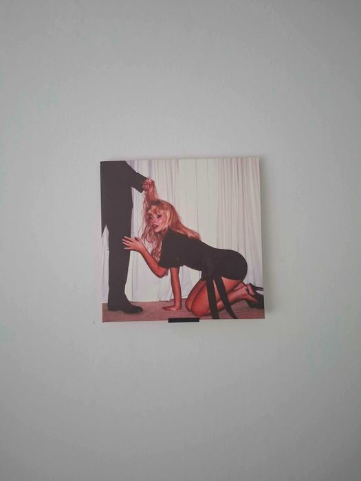 Wieszak na płyty winylowe TUNE Czarny