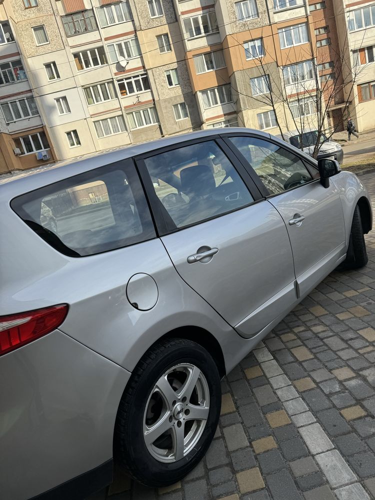 Продам Renault Megane 2009 (AT3471AT)