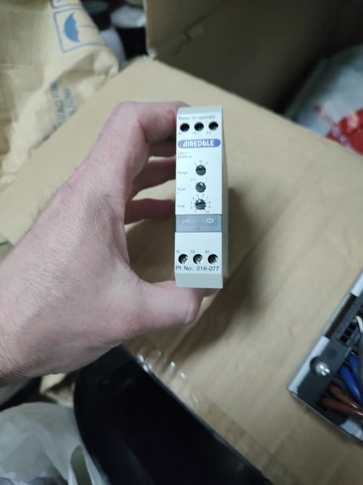 Реле затримки б/у