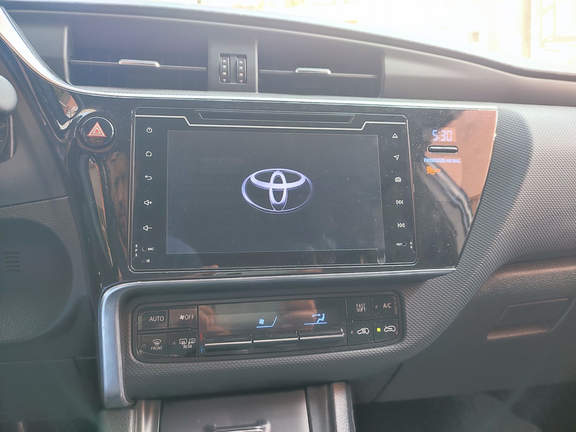 Auto Rádio Toyota Auris Corolla Fortuner Vios Innova Estima GPS Androi
