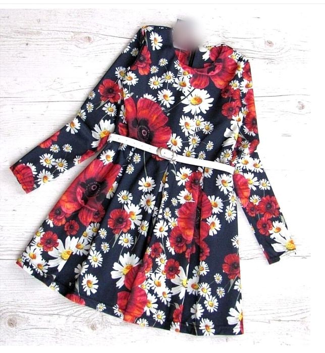 Нова дитяча трикотажна сукня,128 см