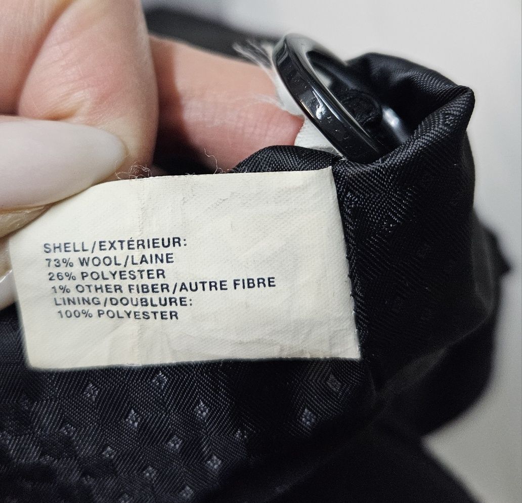 Czarny krótki wełniany wełna wool płaszczyk bolerko GAP s-m