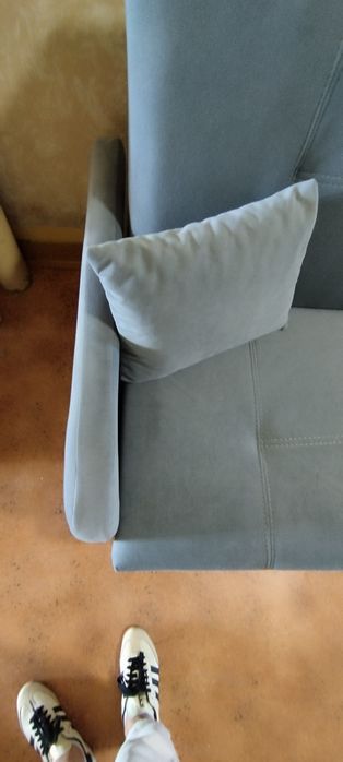 Wersalka rozkładana szara